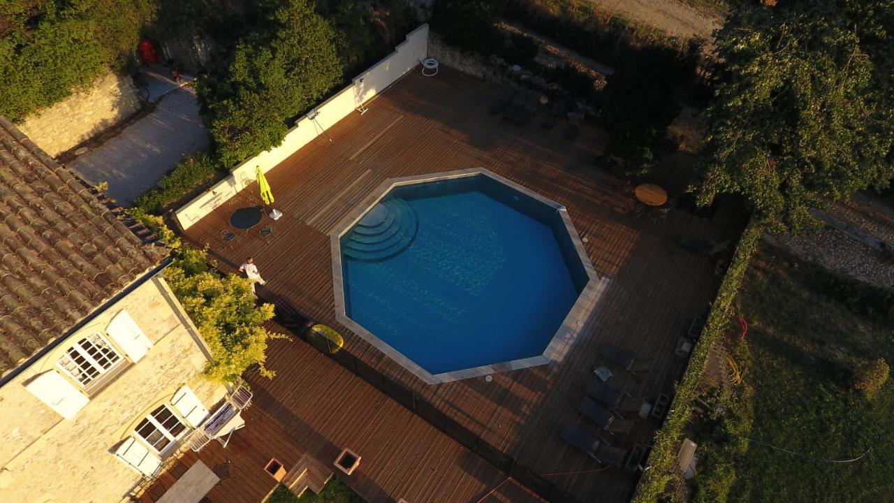 Chateau Montplaisir Charming B&B In Provence Valréas Екстериор снимка