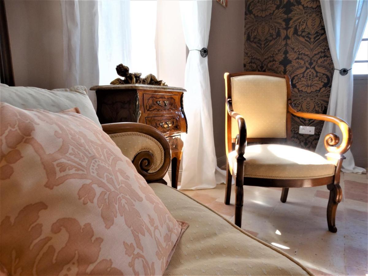 Chateau Montplaisir Charming B&B In Provence Valréas Екстериор снимка