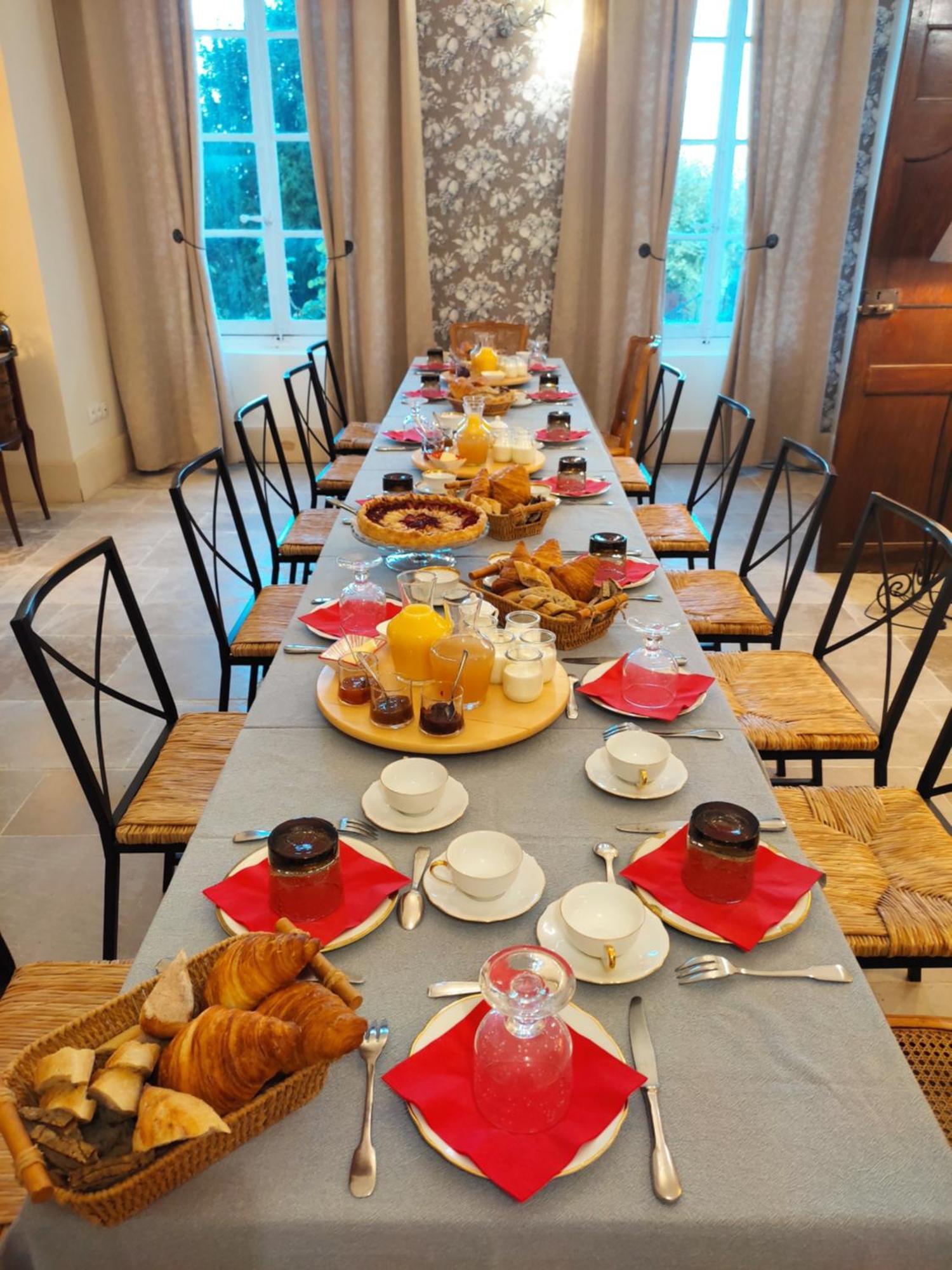 Chateau Montplaisir Charming B&B In Provence Valréas Екстериор снимка