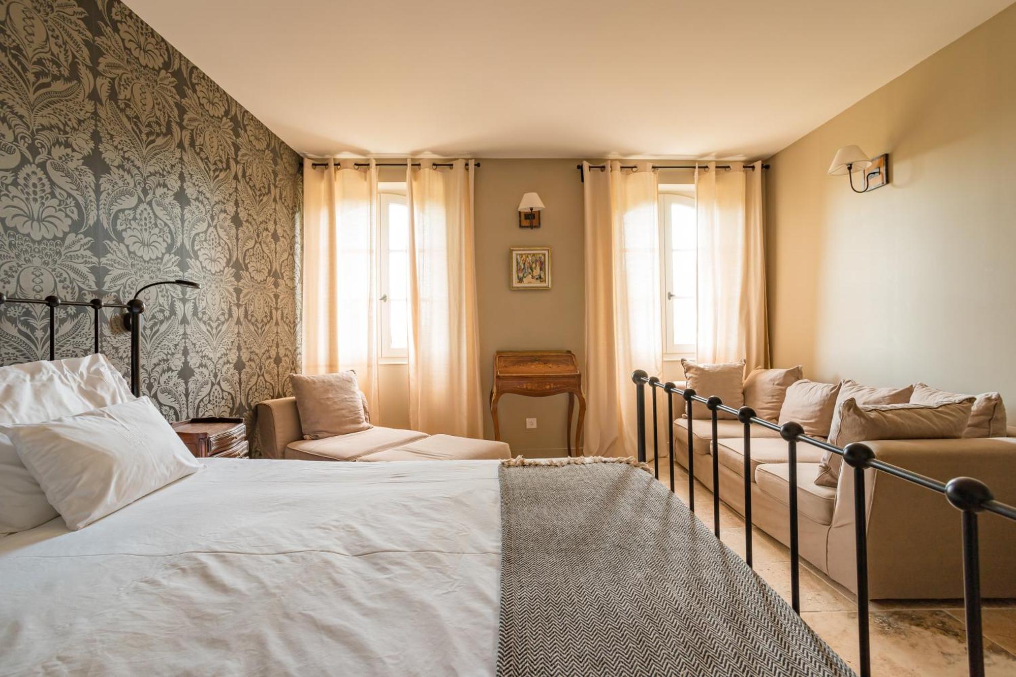 Chateau Montplaisir Charming B&B In Provence Valréas Екстериор снимка
