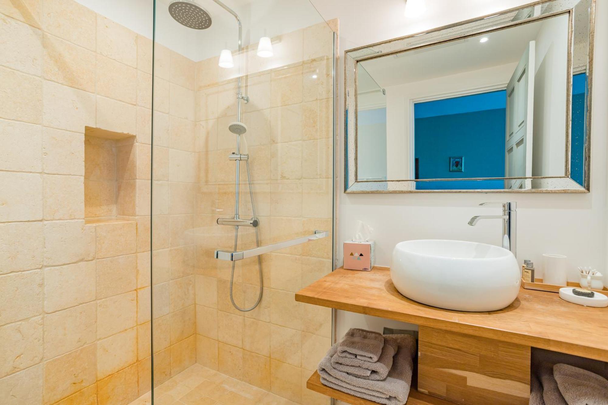 Chateau Montplaisir Charming B&B In Provence Valréas Екстериор снимка